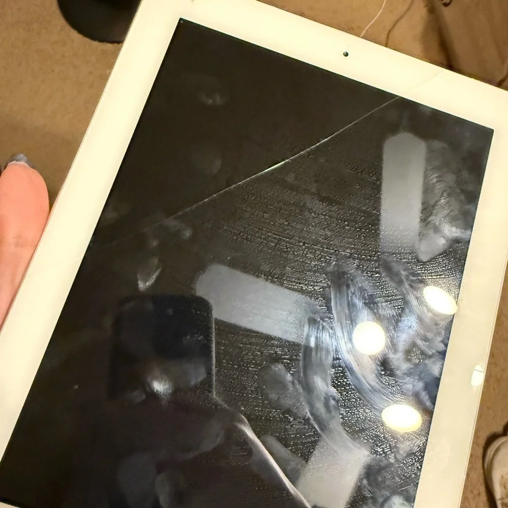 First Generation Apple iPad 32GB